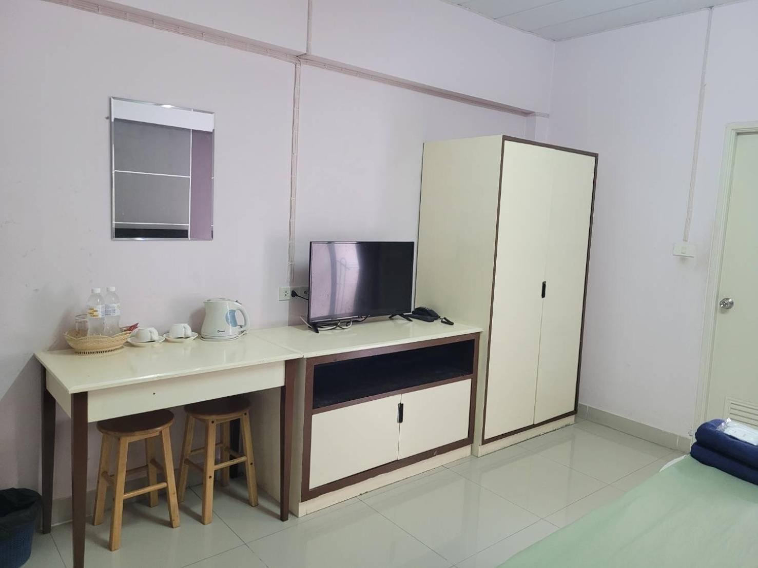 논타부리 Ladapan Mansion 아파트 외부 사진